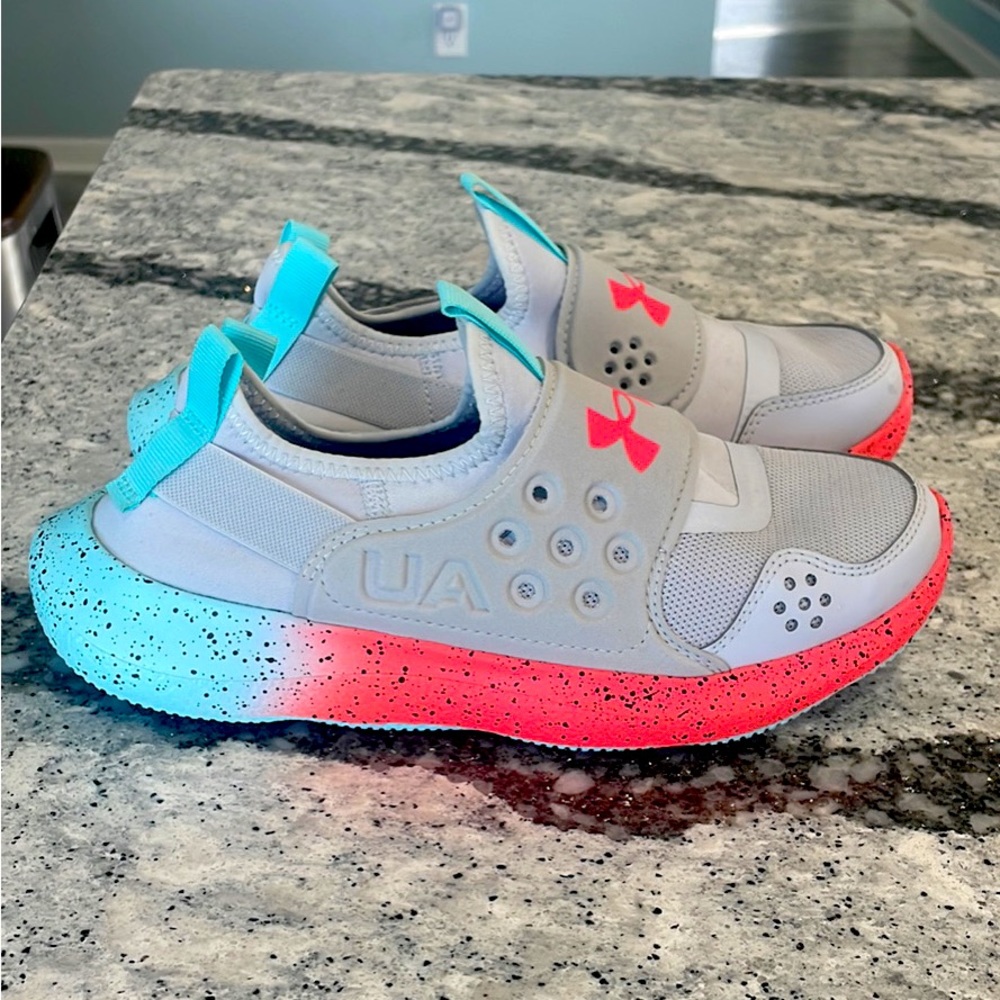 Under armor girls slip on sneakers size 6.